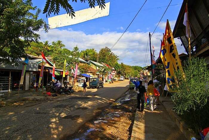 local market for shopping