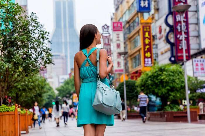 woman shopping in china