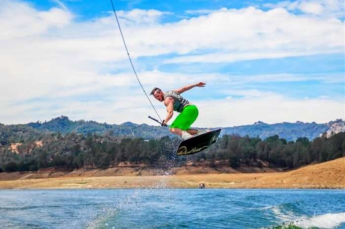 6 Best Water Sports In Malaysia For The Adventure Buffs