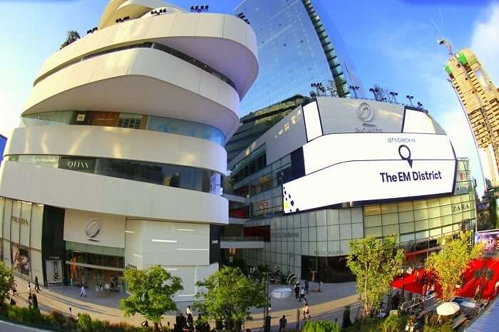 emquartier