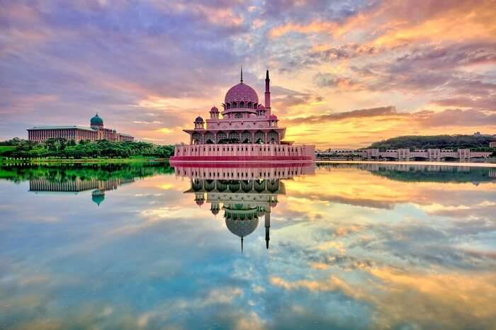 8 Lakes In Malaysia That Will Bring You Closer To Nature