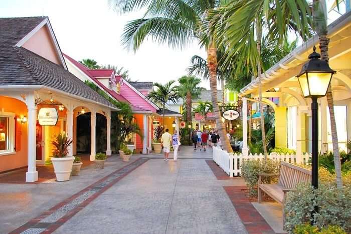 Shopping in Bahamas