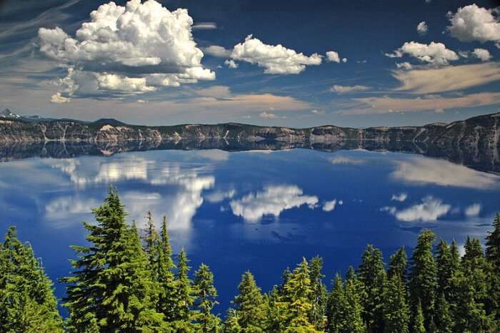 are dogs allowed at crater lake oregon