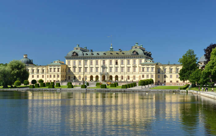 lake in front of Palace