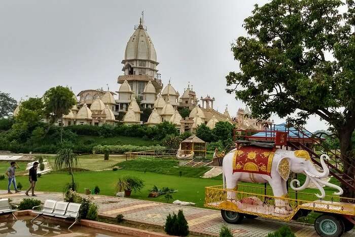famous place to visit near Delhi