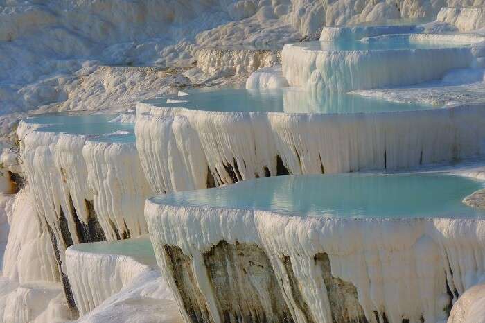 thermal springs loaded with limestones, visiting which one of the best things to do in Turkey