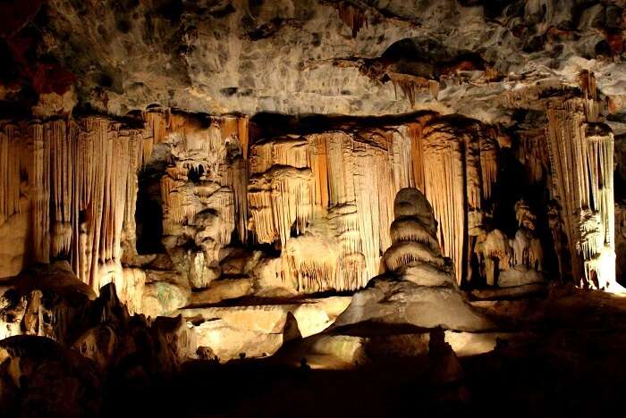 cango caves cover img