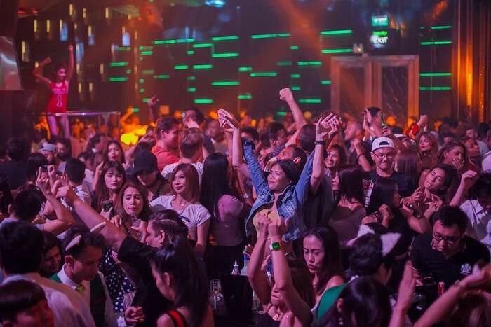 Hong Kong clubs: Best dance floors and parties for you