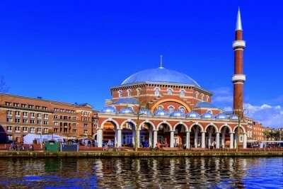 Dutch Mosques For A Cultural Retreat!