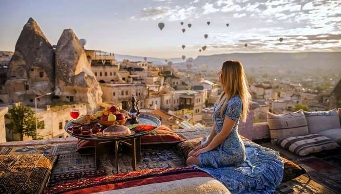 the amazing view of hot-air balloon rides in Cappadocia