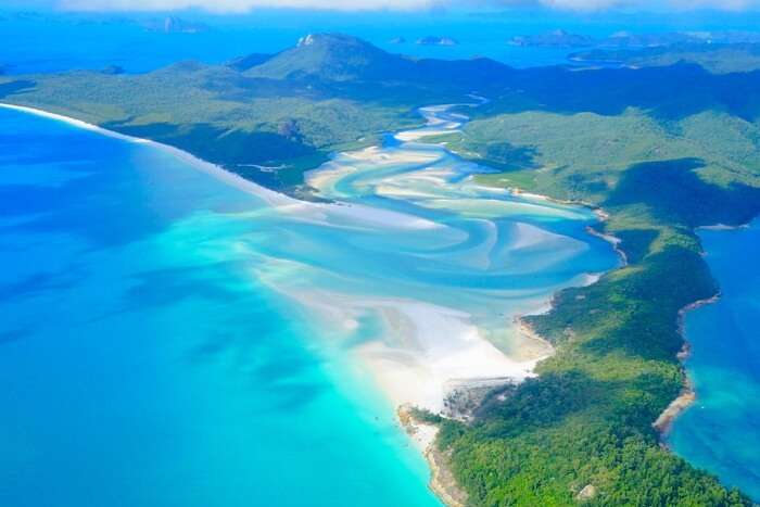 Explore And Relish The Beauty Of Amazing Whitsunday Islands