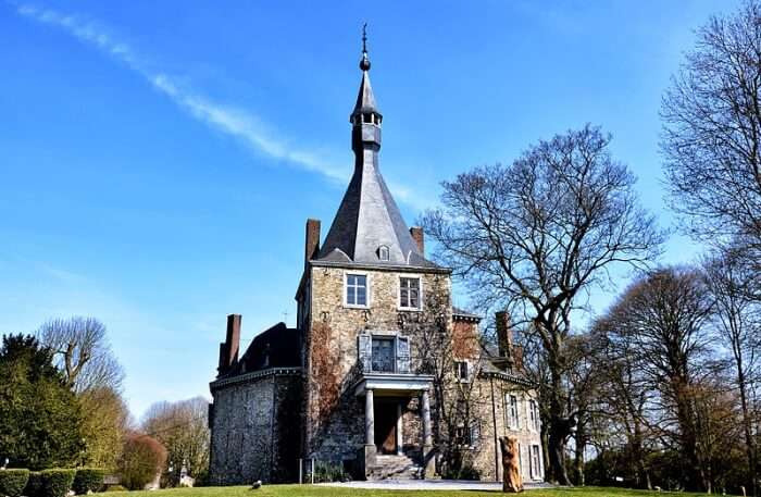 Varoux Castle