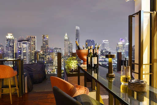 Rooftop Bars In Dubai Cover