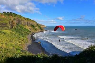 Best of Paragliding in Auckland