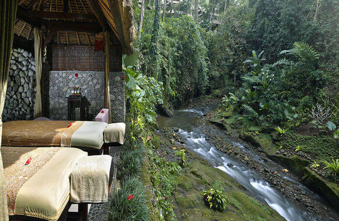 Resorts Or Private Houses