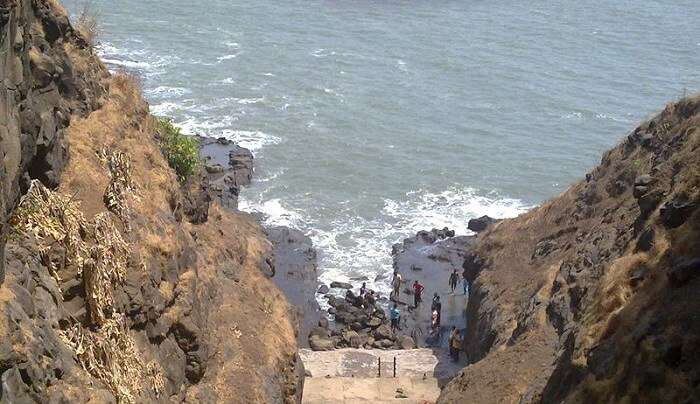 A breathtaking view of famous beach in Harihareshwar, one of the top attractions in Maharashtra