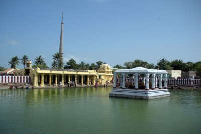 famous sacred pond near Lakshmana temple is the top places to visit in Rameshwaram. 