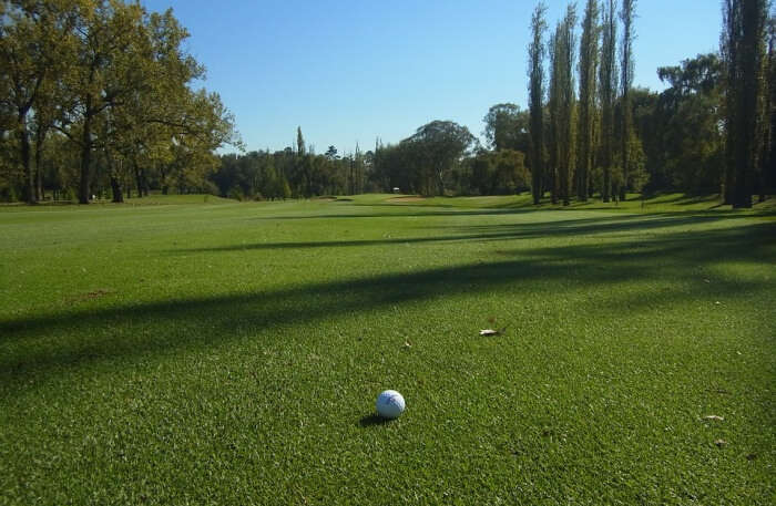 Golf ground