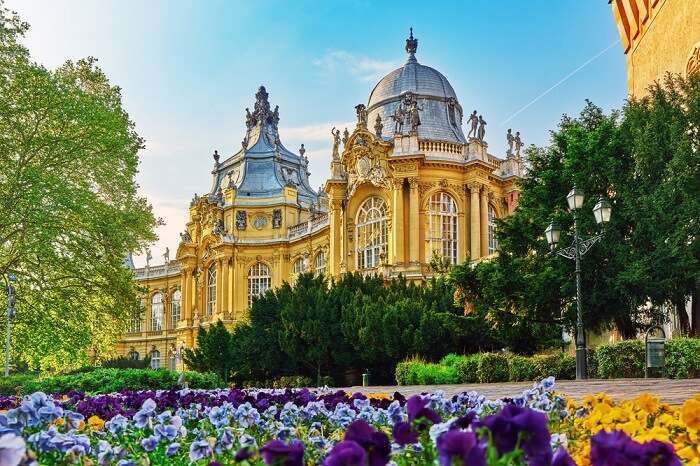 Best Museum, Hungary
