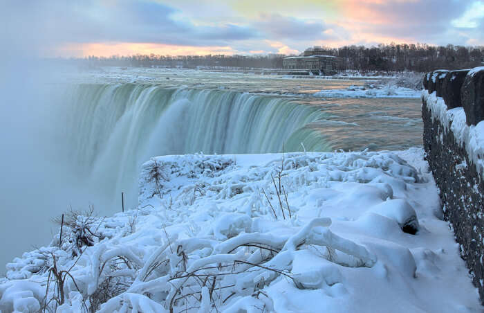 Sight of frozen Niagara falls