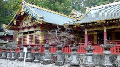 famous shrine in Nikko, one of the best places to visit in Japan