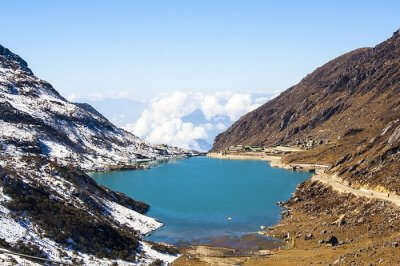 A picturesque view of Sikkim lake, one of the best places to visit in India in June