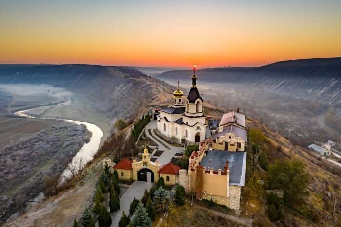 moldova travel tour