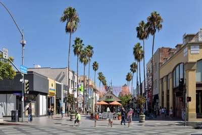 Los Angeles Shopping Guide: 18 Best Destinations For Shopping In 2022