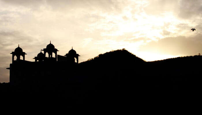 fort silhoutte