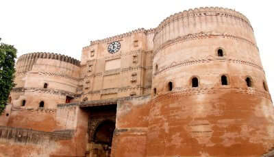 Must-visit place to visit near Ahmedabad 