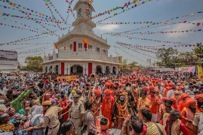 crowd at the famous mela in India