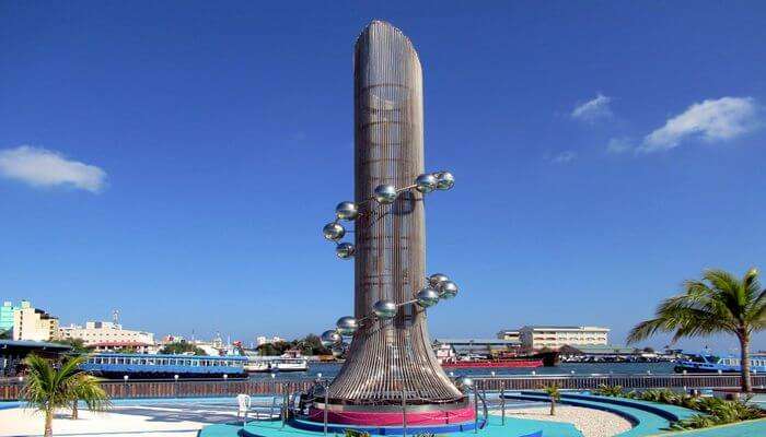 Pay homage at the Tsunami Monument