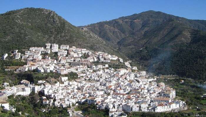 The White Towns Of Andalucía
