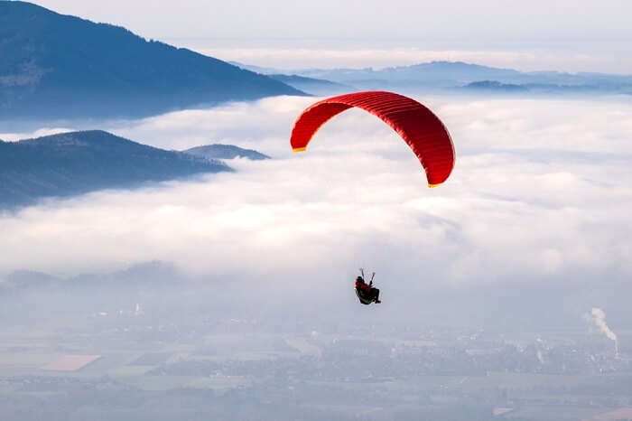 paragliding in India