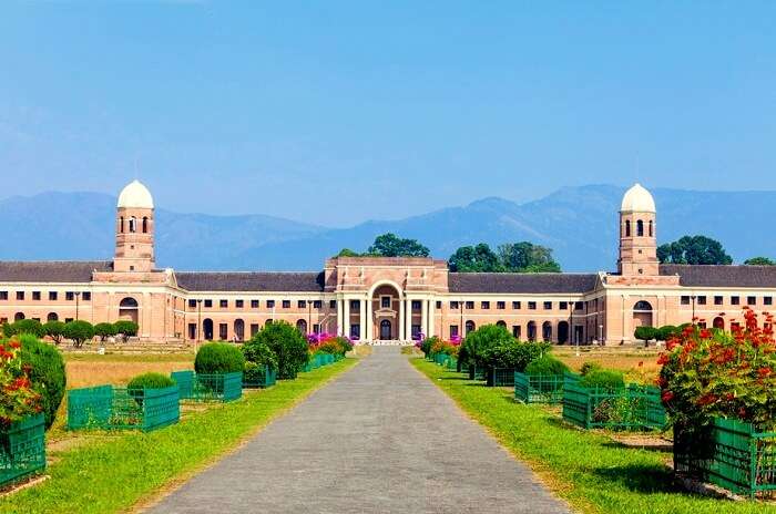 A Handy Dehradun Travel Guide For First Time Travelers!