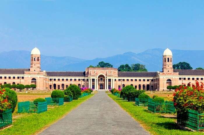 dehradun travel guide price