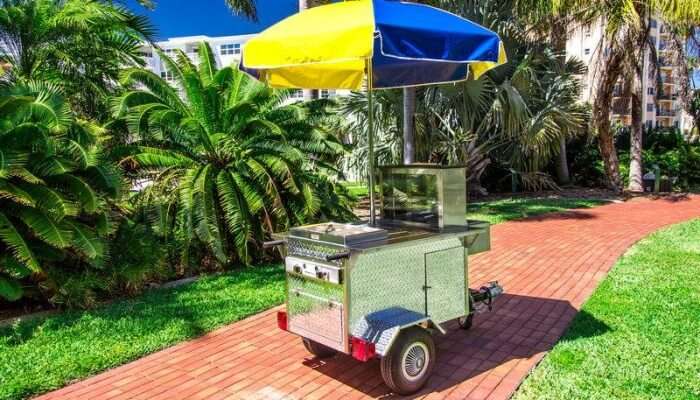 Hot Dogs And Drinks Cart