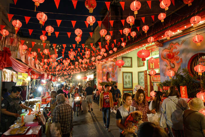 Shopping In Chiang Mai cover