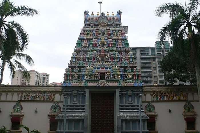 famous temple in Singapore