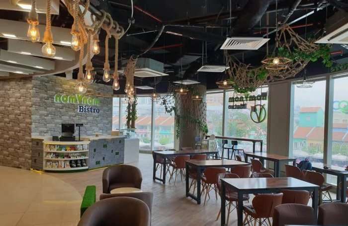 interiors of nomvnom in singapore