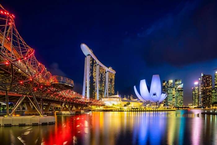 singapore skyline at night