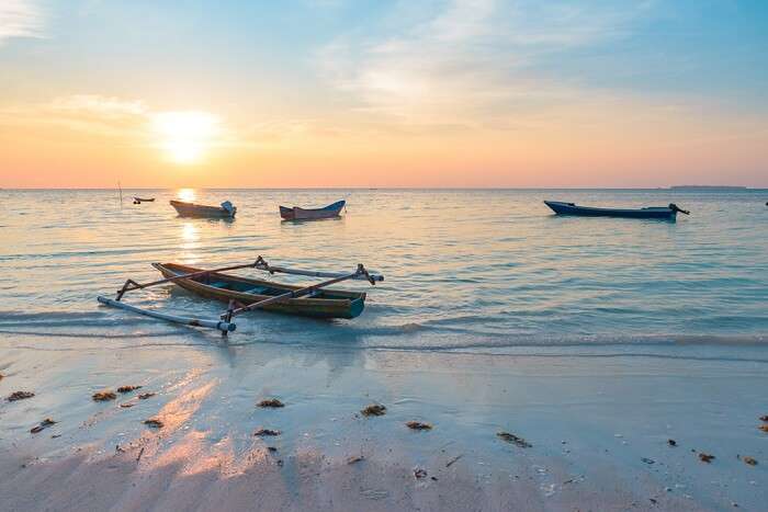 pasir panjang beaches cover