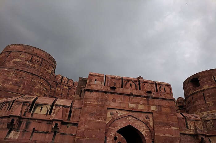 Best Time To Visit Agra Fort