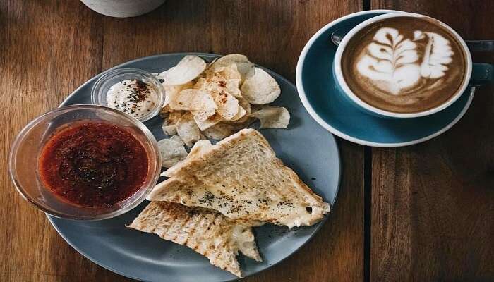 Common Folk Coffee Bar