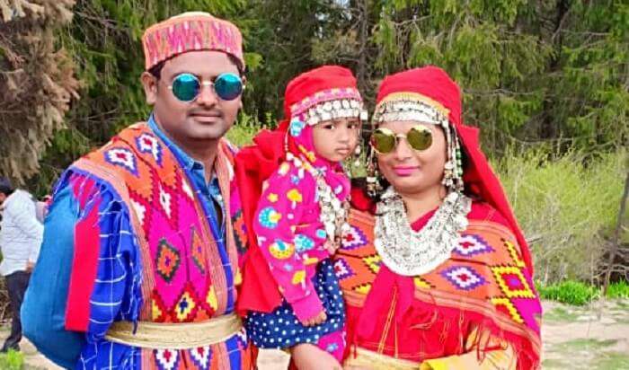 Cute Little Girl in Himachali Traditional Dress Stock Photo - Image of  asian, interlocked: 182506862