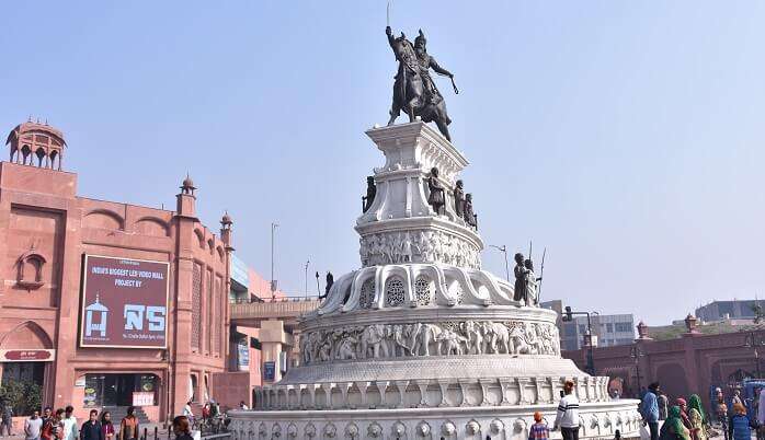 Maharaja Ranjit Singh Statue