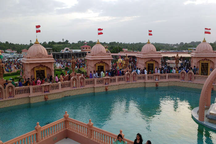 Nilkanth Dham