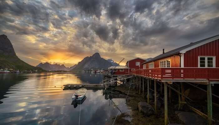 Norway The Land Of The Midnight Sun Might Get Rid Of Time Zone