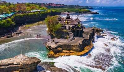 islands near Trita Empul