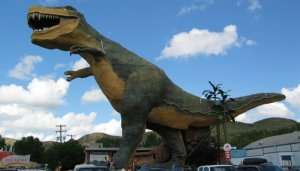 Dinosaur statue in Drumheller , Canada